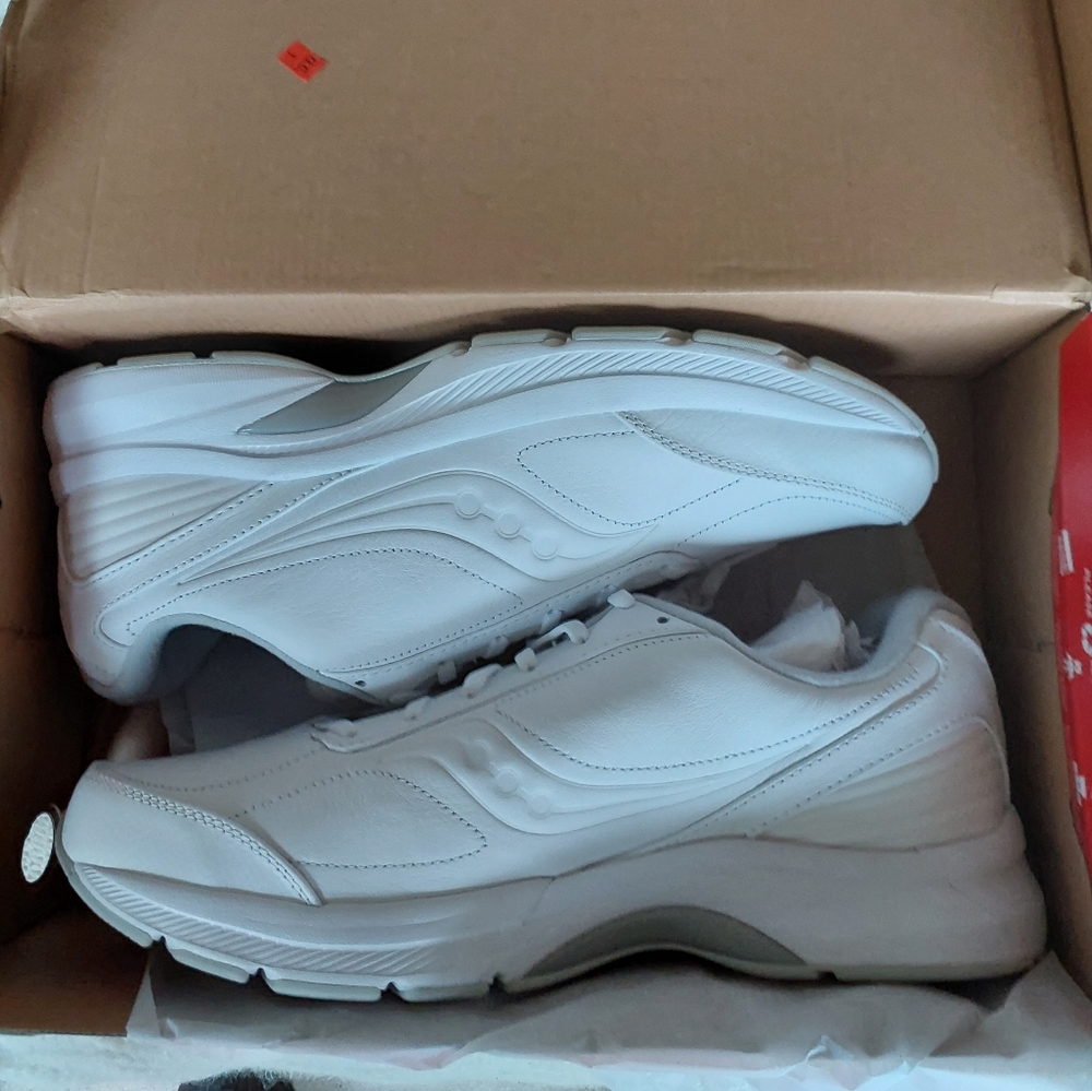 Saucony Mens Omni Walking Shoes White sz13